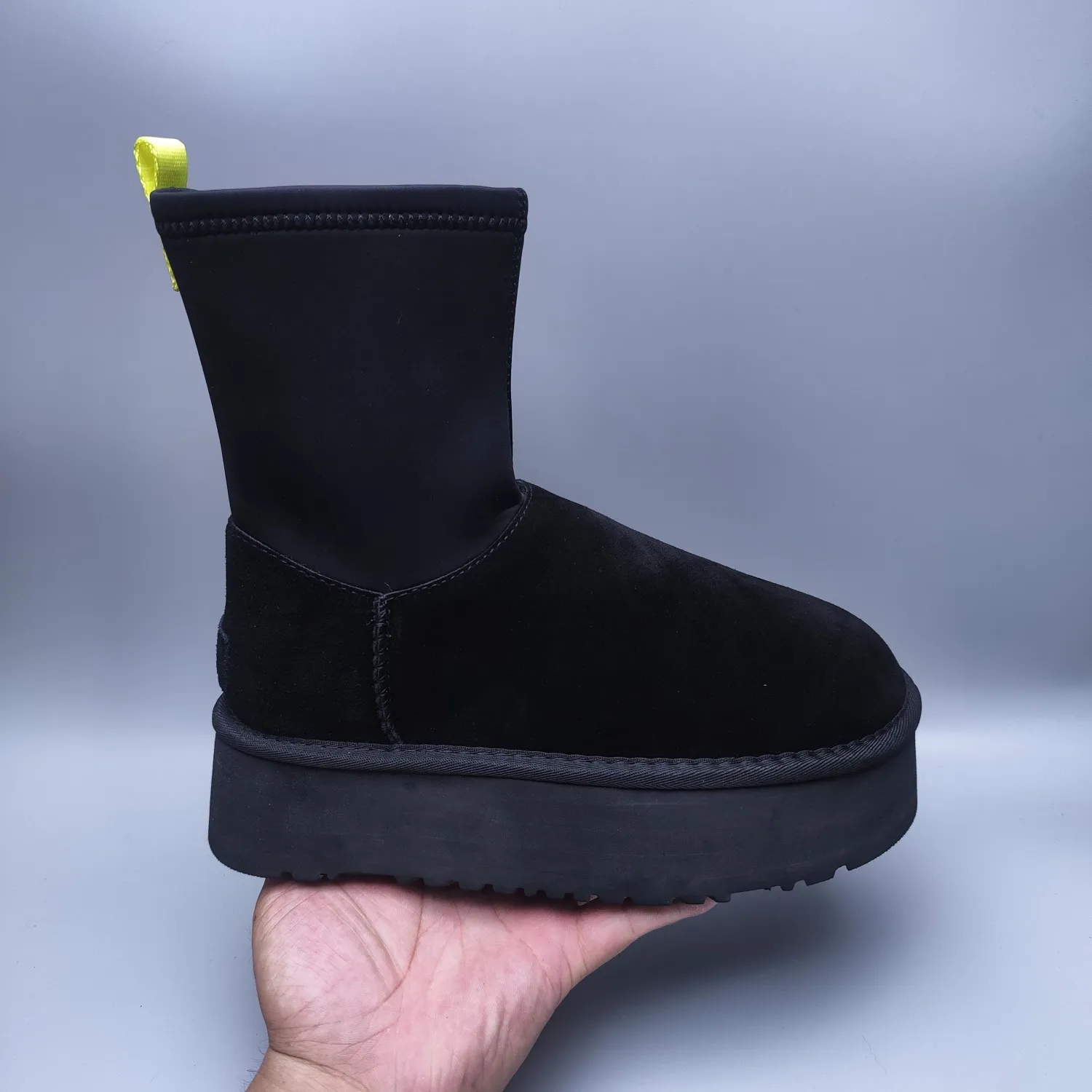 💰560 UGG sheepskin all-in-one snow boots 4031 Thick-soled elastic mid-cut casual style Color: Maroon Black Sand Size: 35-40